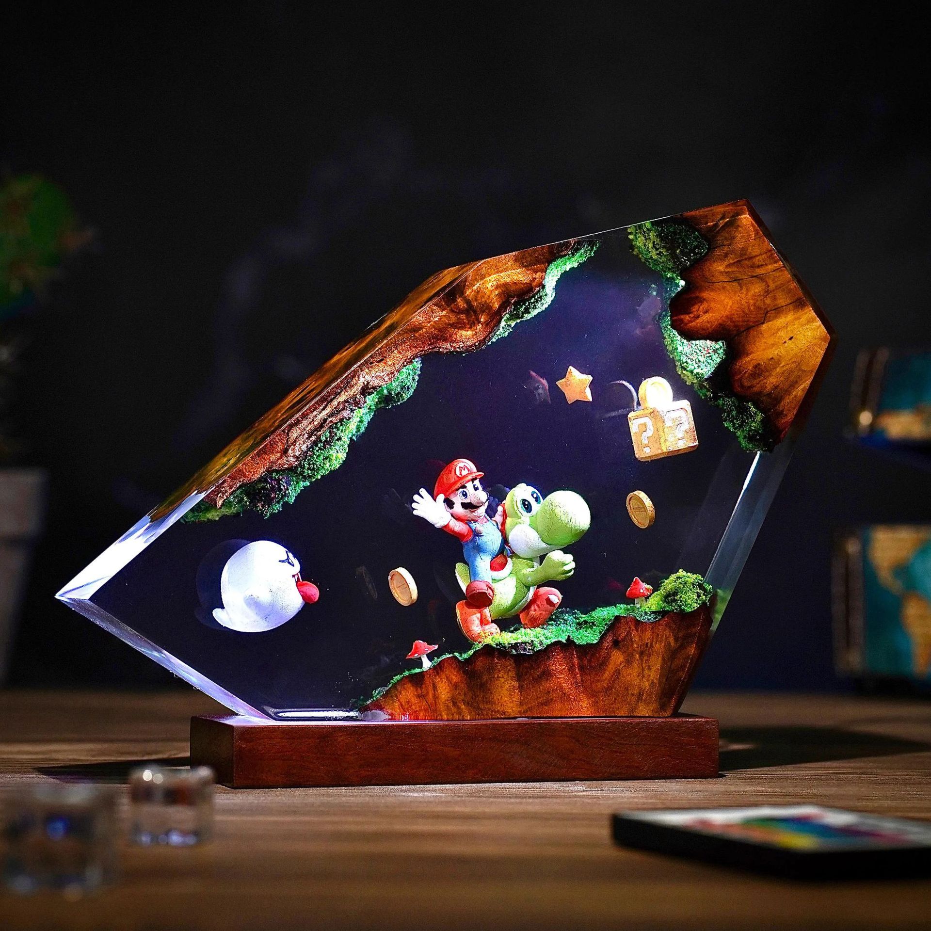 Free Anime Merchandise - Table Resin Lamp Cartoon Anime Figure