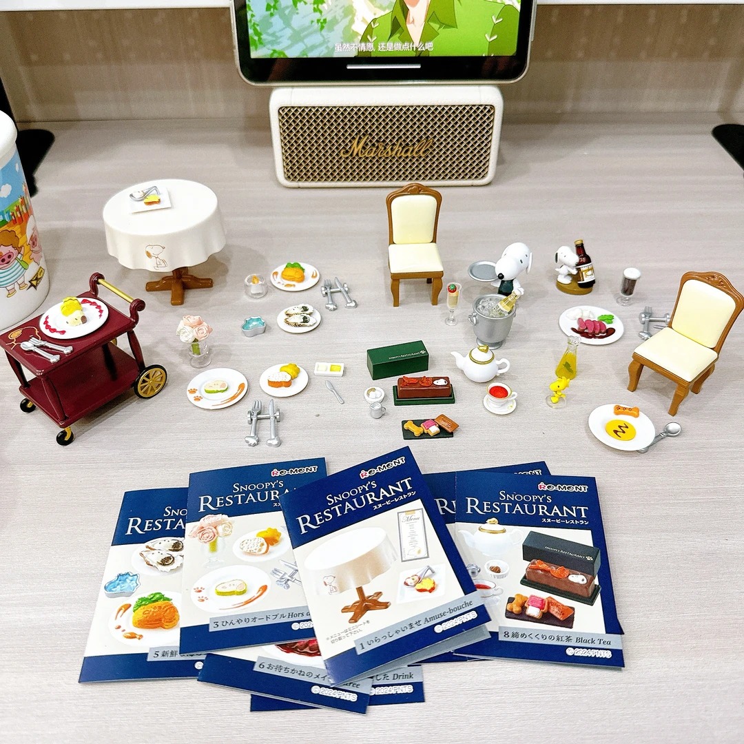 rement Snoopy Restaurant Ameri - Figure Display Box บทวิจารณ์และราคา